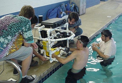 Детские роботы решают подводные проблемы