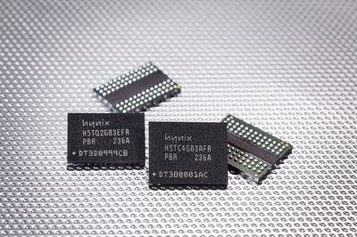 Elpida разработала производительный и экономичный мобильный чип памяти lpddr3