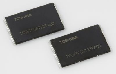 Intel начинает производство флэш-памяти для телефонов